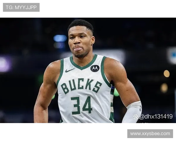 雄鹿字母哥伤病状态更新为出战成疑 球迷期待未来表现 雄鹿字母哥伤病状态更新为出战成疑 球迷期待未来表现